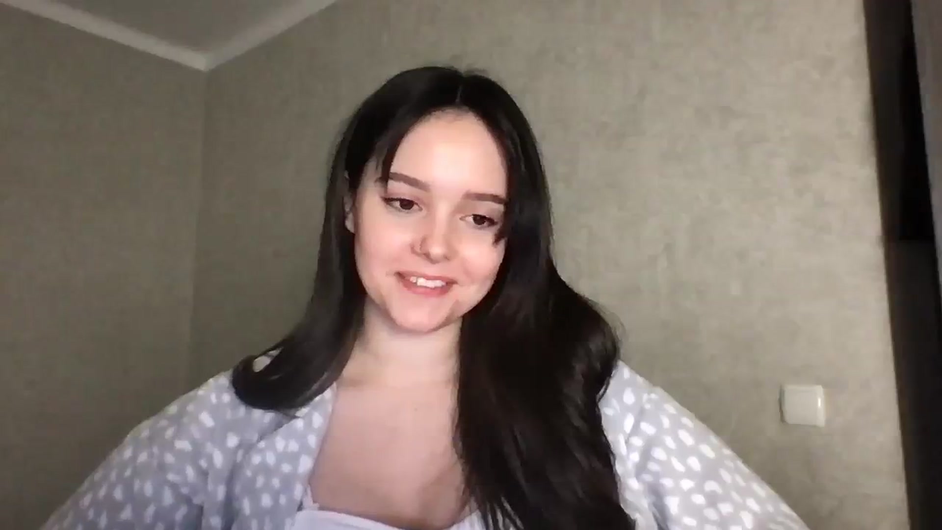 Gallery image thumbnail from TheGirl_'s myfreecams stream on, 03/07/2024, 24:01 image 17 of 20