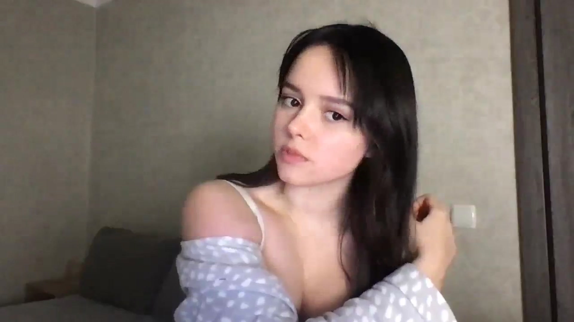 Gallery image thumbnail from TheGirl_'s myfreecams stream on, 03/08/2024, 02:34 image 18 of 20