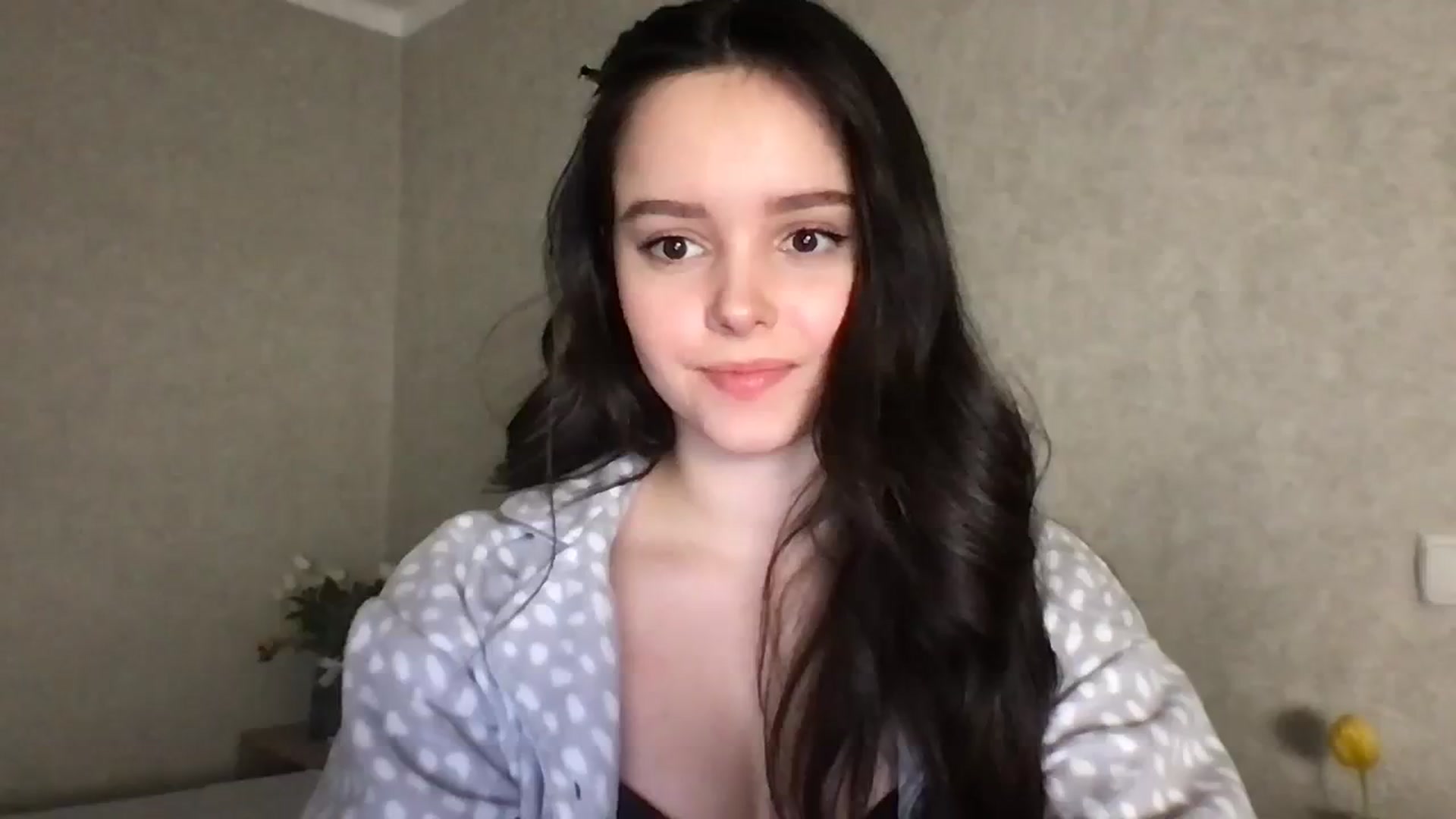Gallery image thumbnail from TheGirl_'s myfreecams stream on, 03/12/2024, 22:57 image 15 of 20