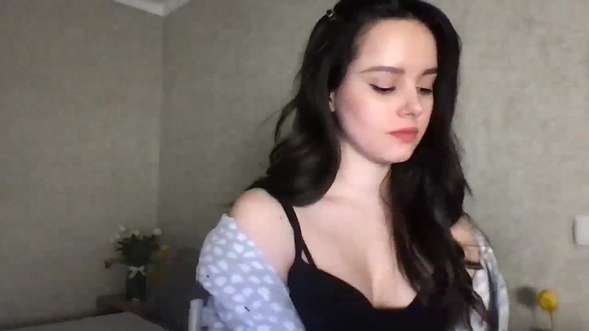 Gallery image thumbnail from TheGirl_'s myfreecams stream on, 03/12/2024, 22:57 image 18 of 20