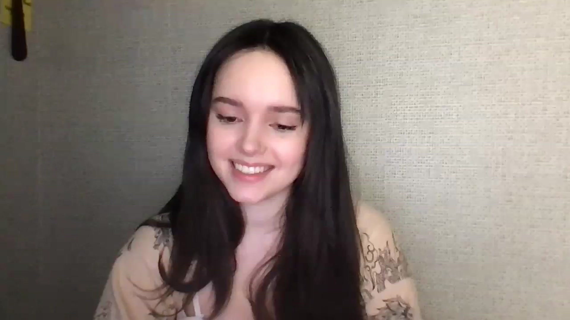 Gallery image thumbnail from TheGirl_'s myfreecams stream on, 03/15/2024, 01:58 image 5 of 20