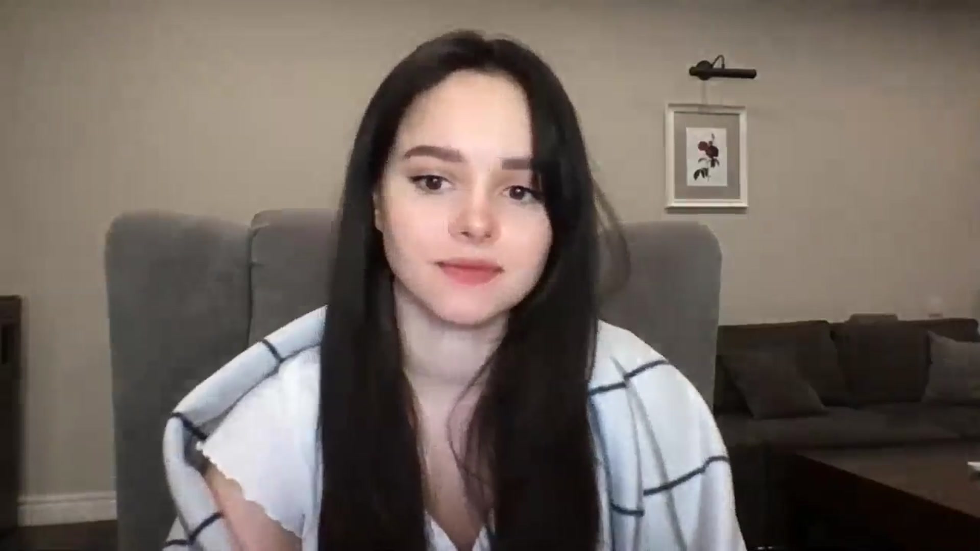 Gallery image thumbnail from TheGirl_'s myfreecams stream on, 04/28/2024, 23:07 image 3 of 20