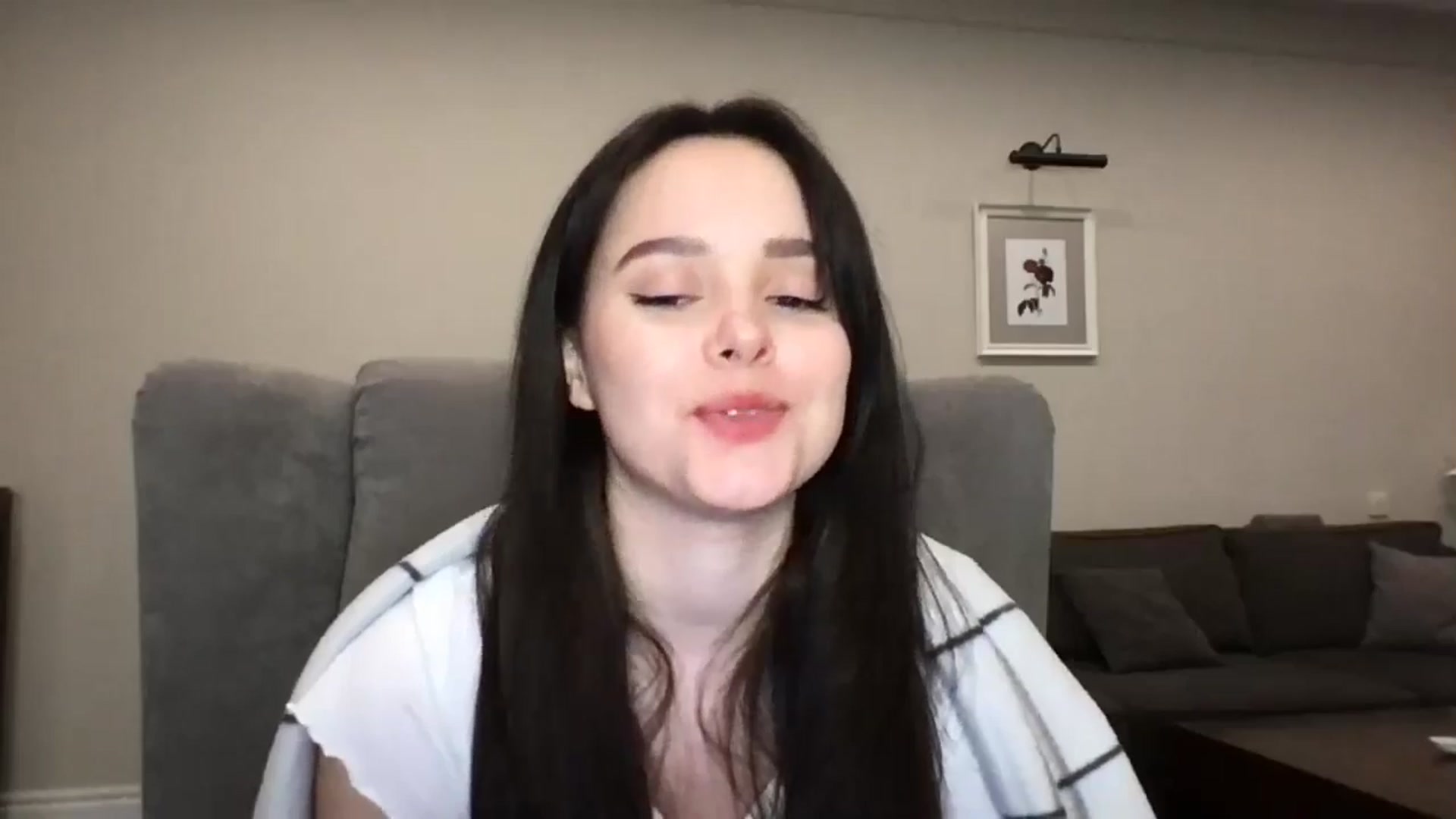 Gallery image thumbnail from TheGirl_'s myfreecams stream on, 04/28/2024, 23:07 image 2 of 20