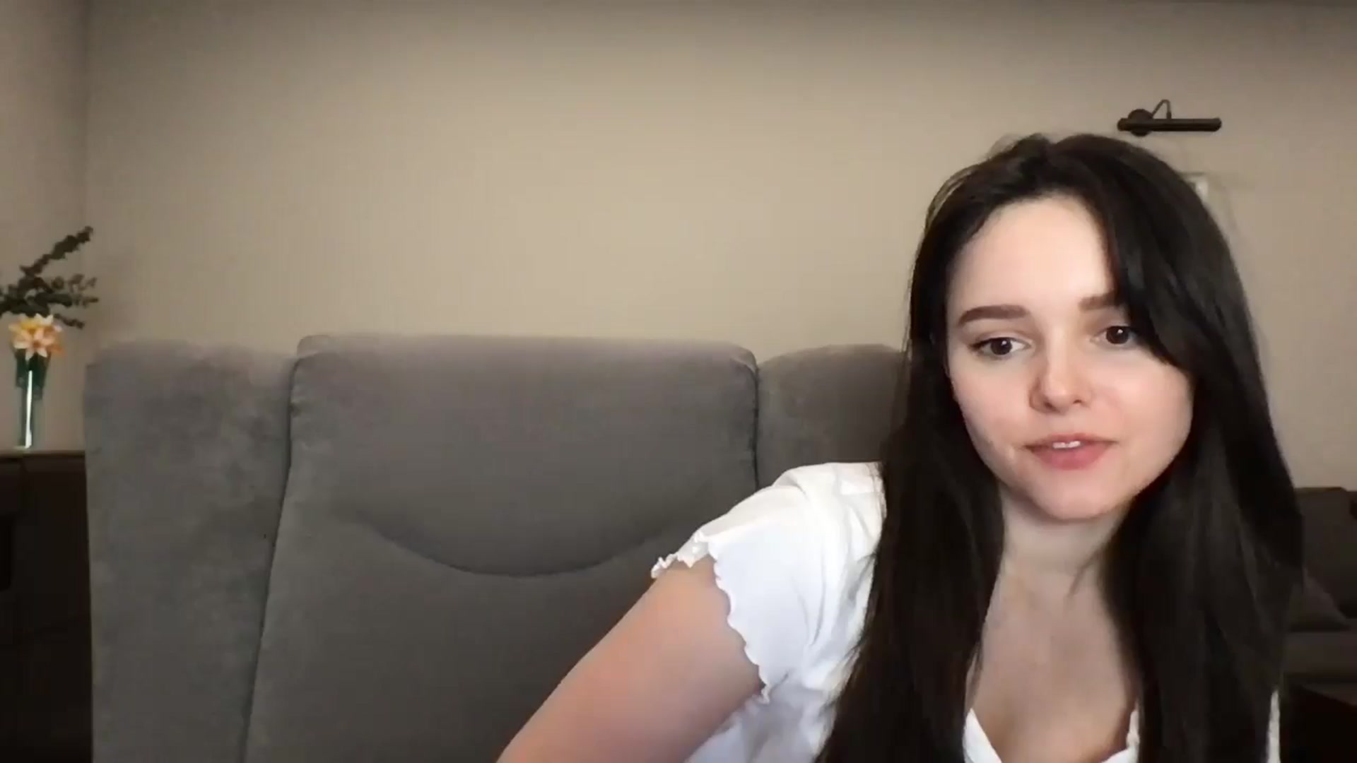 Gallery image thumbnail from TheGirl_'s myfreecams stream on, 04/28/2024, 23:41 image 7 of 20