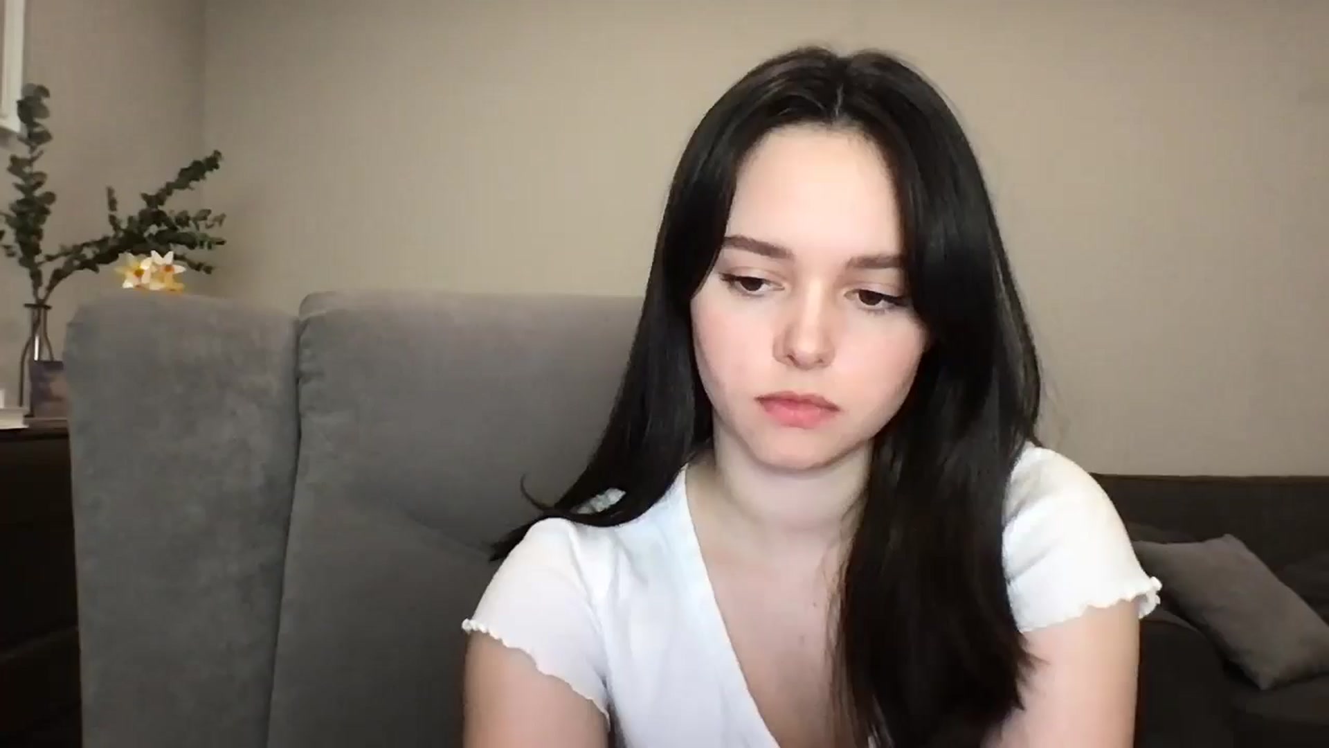 Gallery image thumbnail from TheGirl_'s myfreecams stream on, 05/02/2024, 23:51 image 15 of 20
