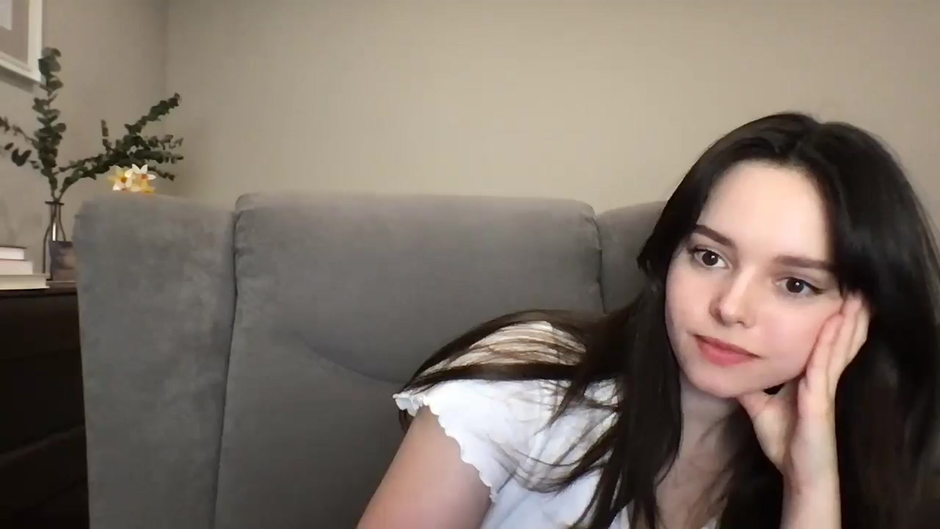Gallery image thumbnail from TheGirl_'s myfreecams stream on, 05/02/2024, 23:51 image 2 of 20