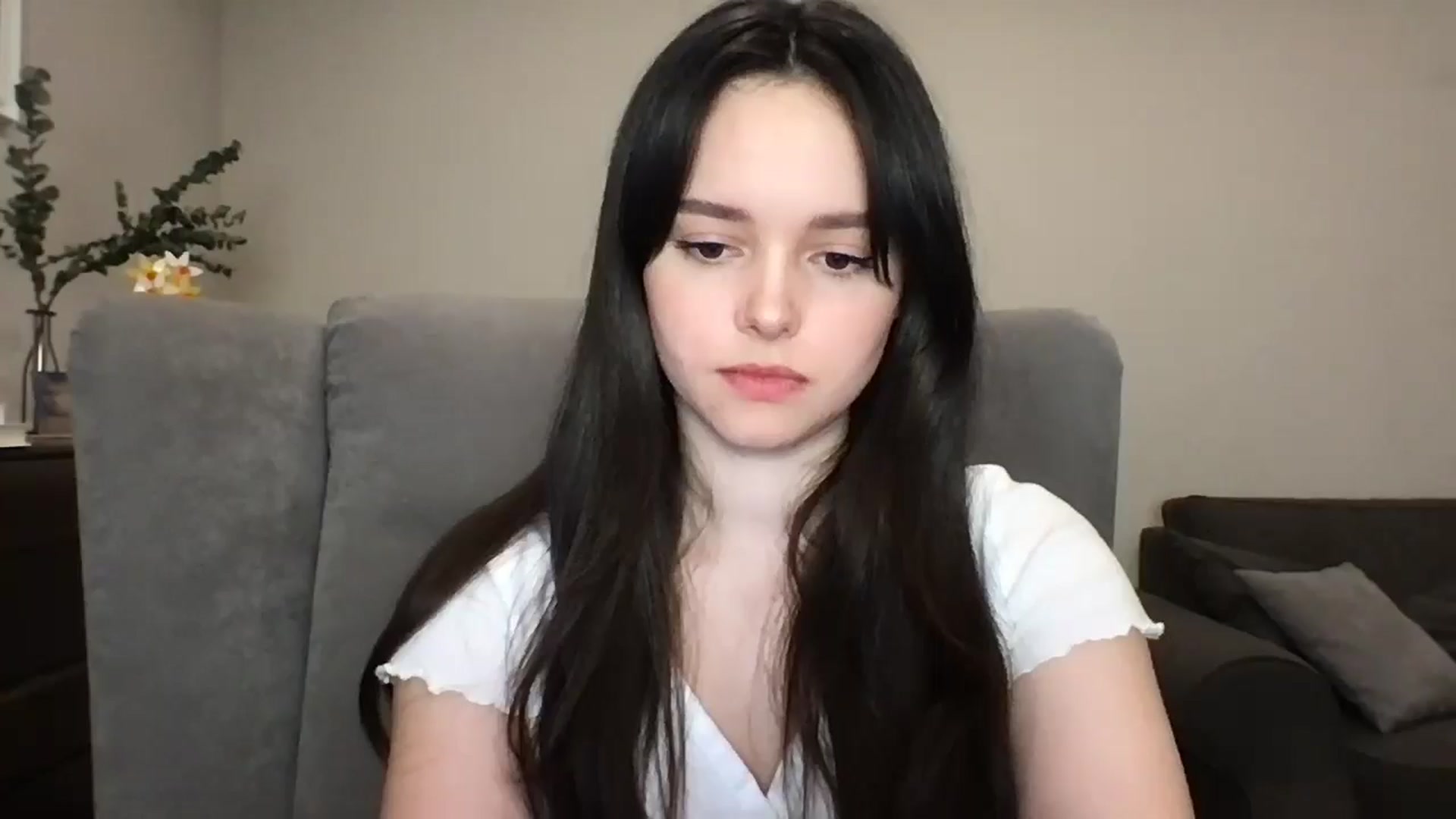 Gallery image thumbnail from TheGirl_'s myfreecams stream on, 05/02/2024, 23:51 image 10 of 20