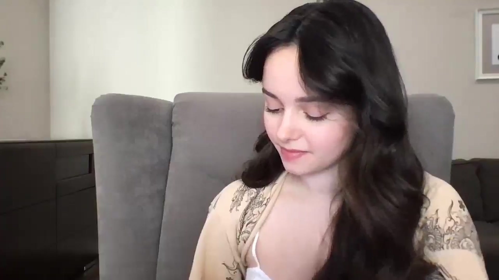 Gallery image thumbnail from TheGirl_'s myfreecams stream on, 05/24/2024, 16:15 image 12 of 20
