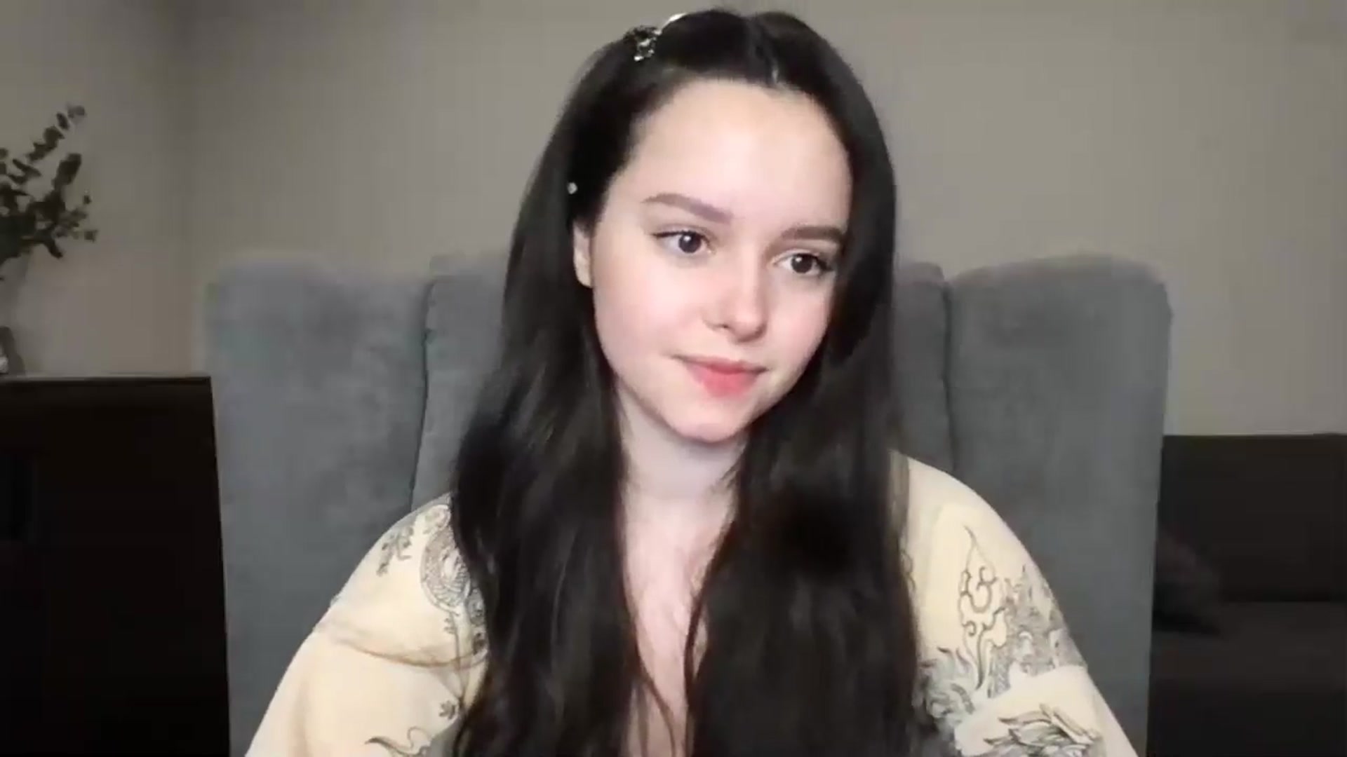Gallery image thumbnail from TheGirl_'s myfreecams stream on, 05/26/2024, 22:08 image 9 of 20