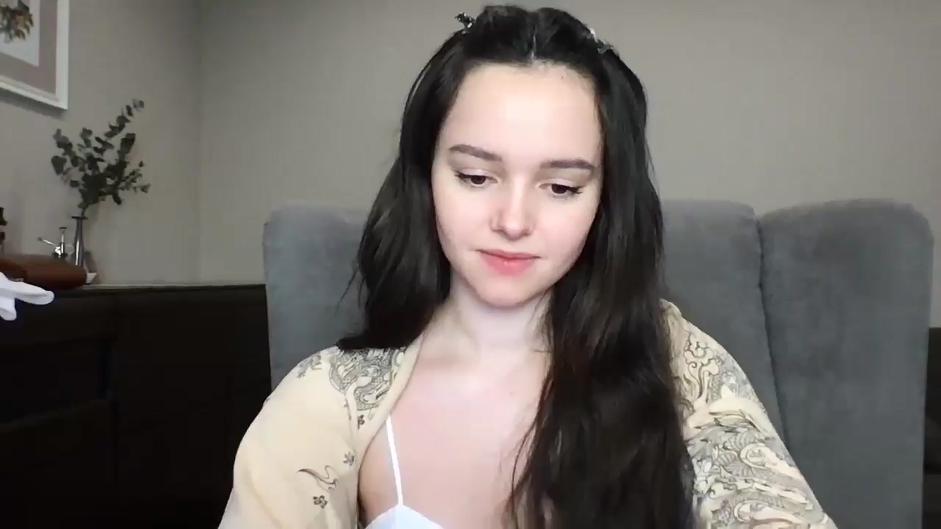 Gallery image thumbnail from TheGirl_'s myfreecams stream on, 05/26/2024, 23:18 image 19 of 20