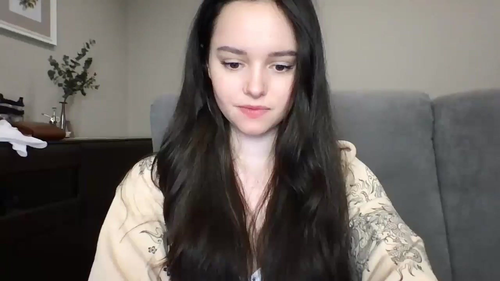 Gallery image thumbnail from TheGirl_'s myfreecams stream on, 05/26/2024, 23:39 image 6 of 20
