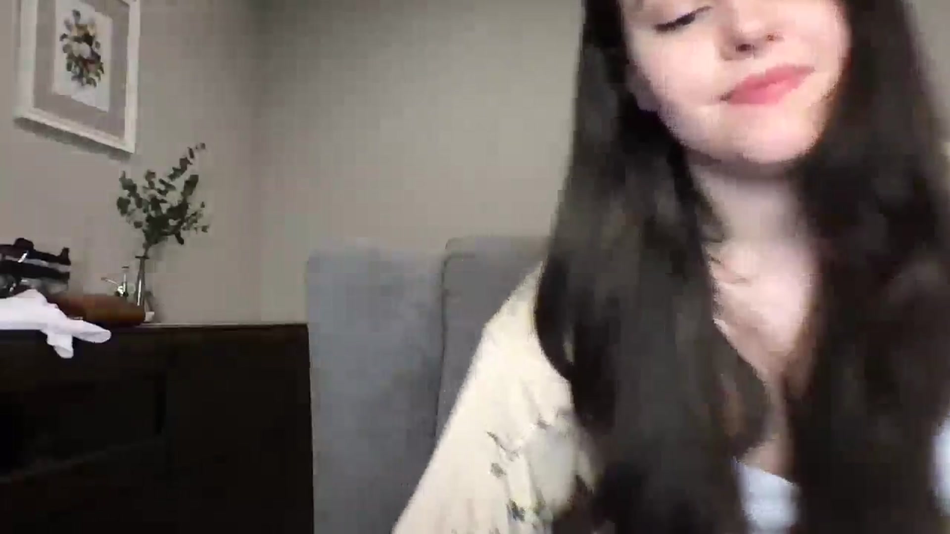 Gallery image thumbnail from TheGirl_'s myfreecams stream on, 05/26/2024, 23:39 image 17 of 20