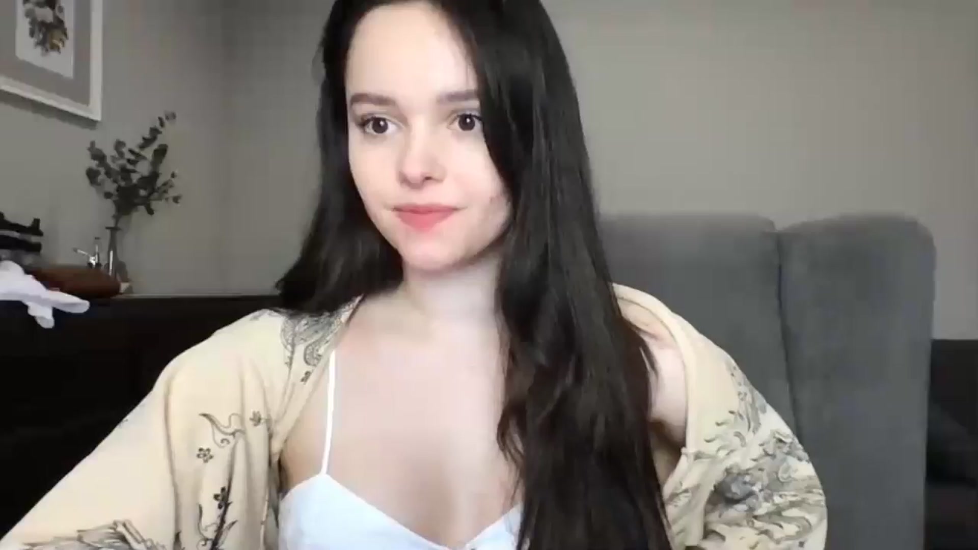 Gallery image thumbnail from TheGirl_'s myfreecams stream on, 05/27/2024, 02:02 image 6 of 20