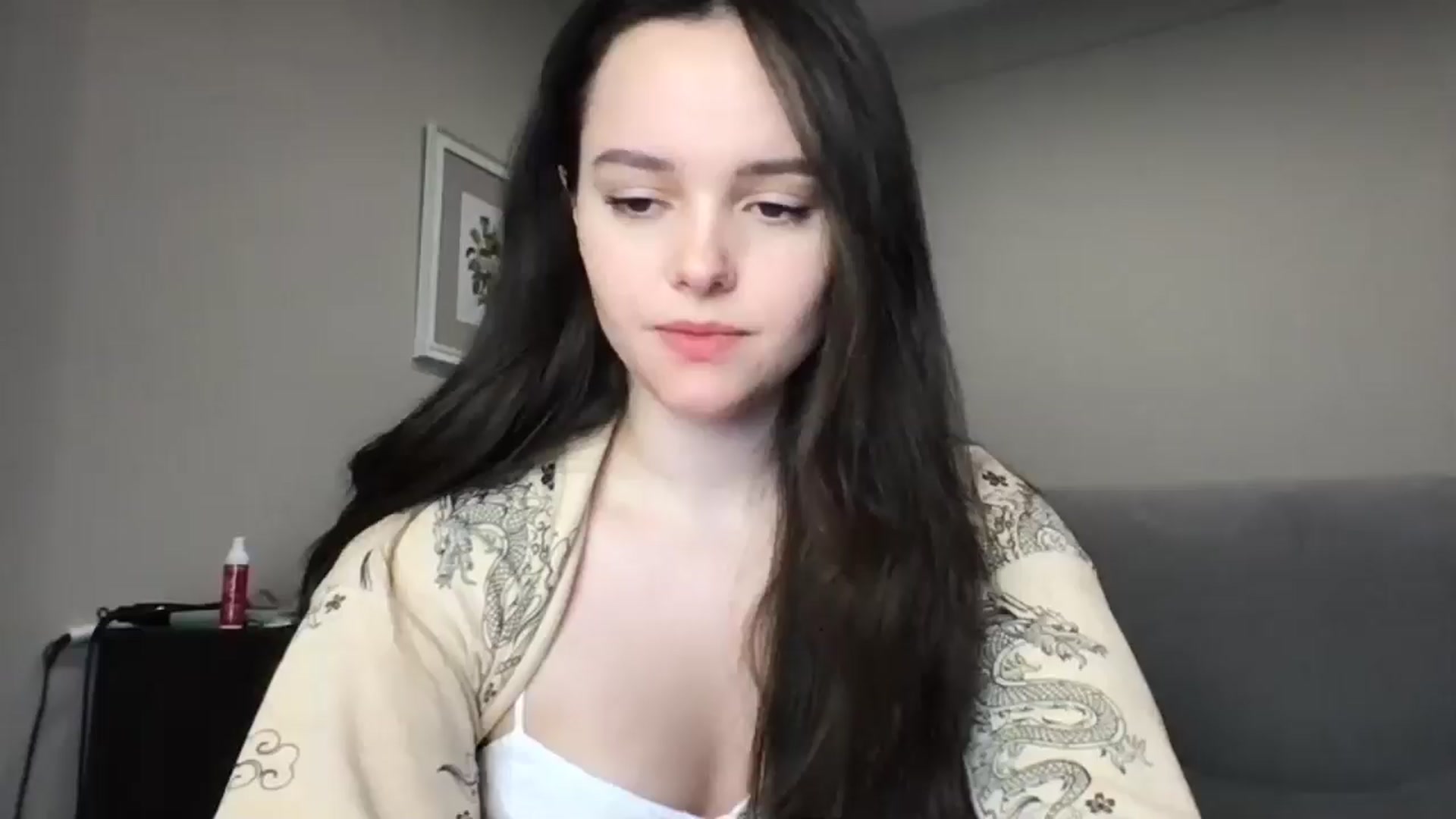 Gallery image thumbnail from TheGirl_'s myfreecams stream on, 05/27/2024, 02:02 image 18 of 20