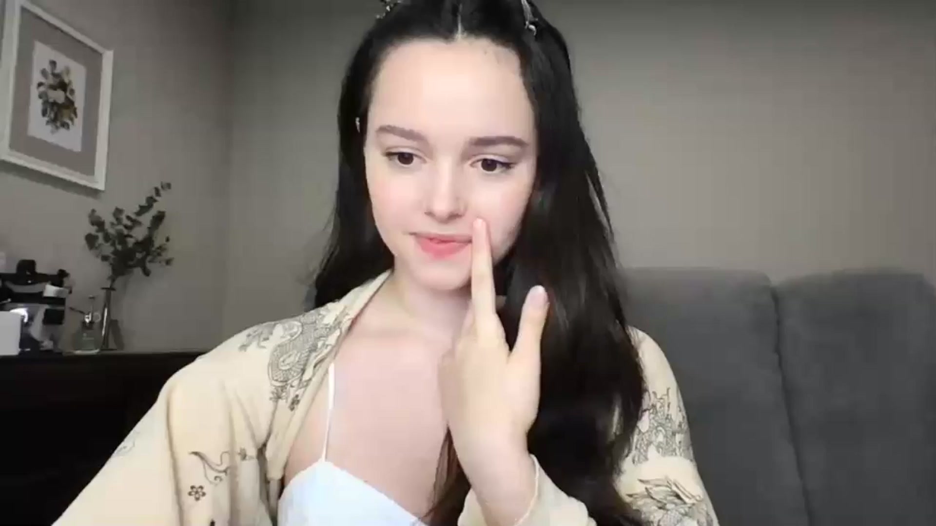 Gallery image thumbnail from TheGirl_'s myfreecams stream on, 05/28/2024, 23:54 image 7 of 20