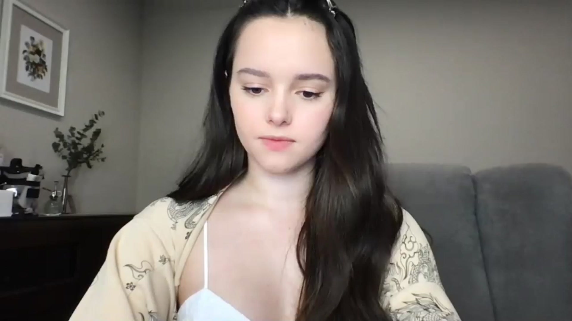 Gallery image thumbnail from TheGirl_'s myfreecams stream on, 05/28/2024, 23:54 image 12 of 20