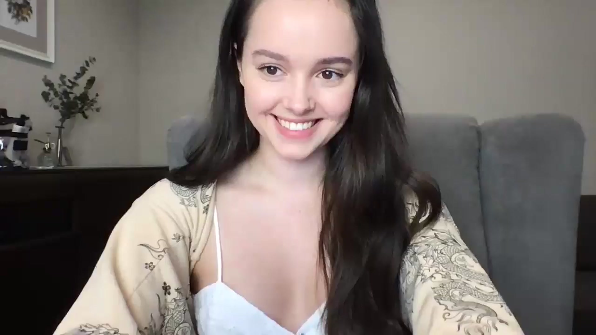 Gallery image thumbnail from TheGirl_'s myfreecams stream on, 05/28/2024, 23:54 image 2 of 20
