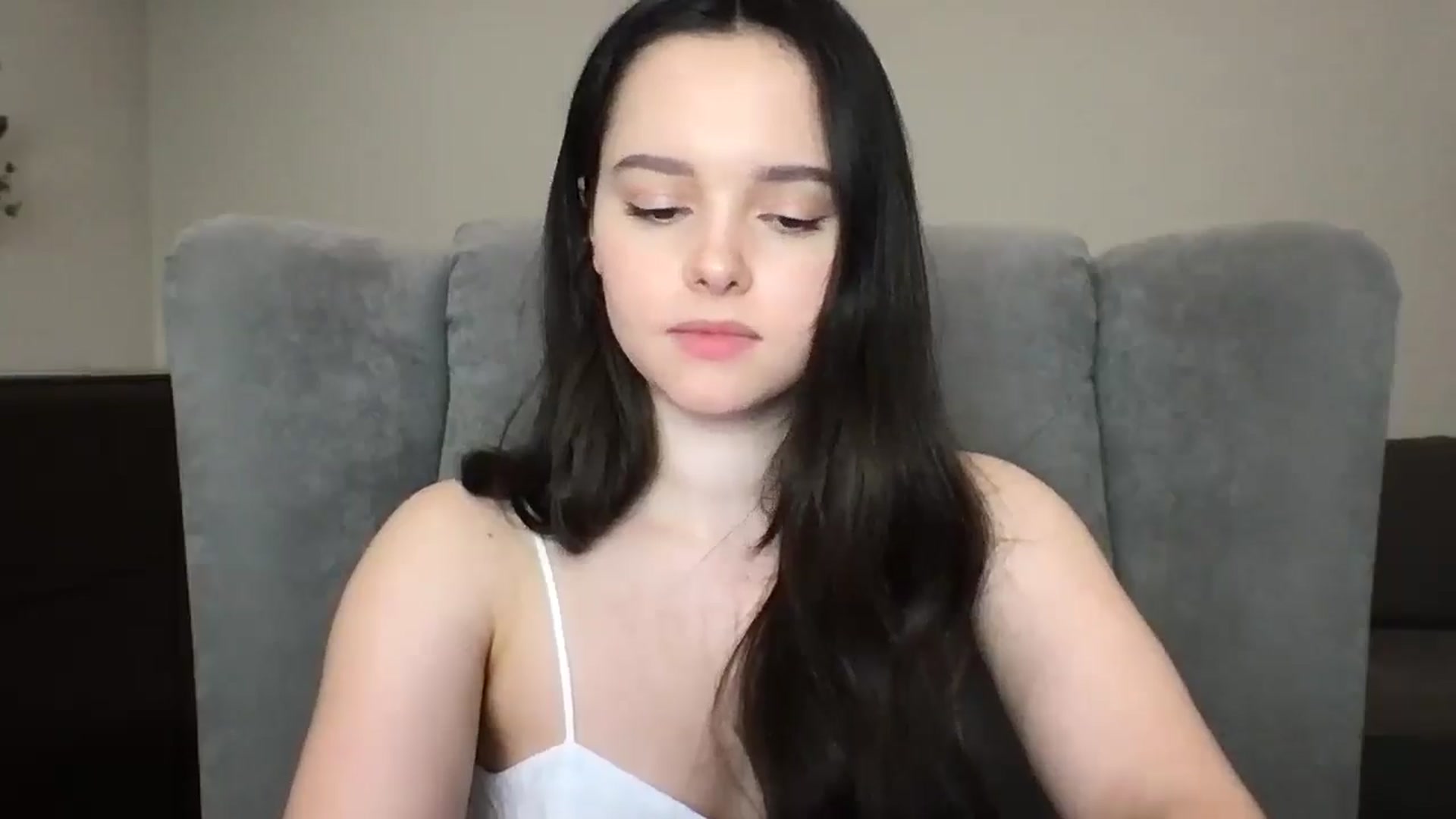 Gallery image thumbnail from TheGirl_'s myfreecams stream on, 05/29/2024, 02:12 image 17 of 20