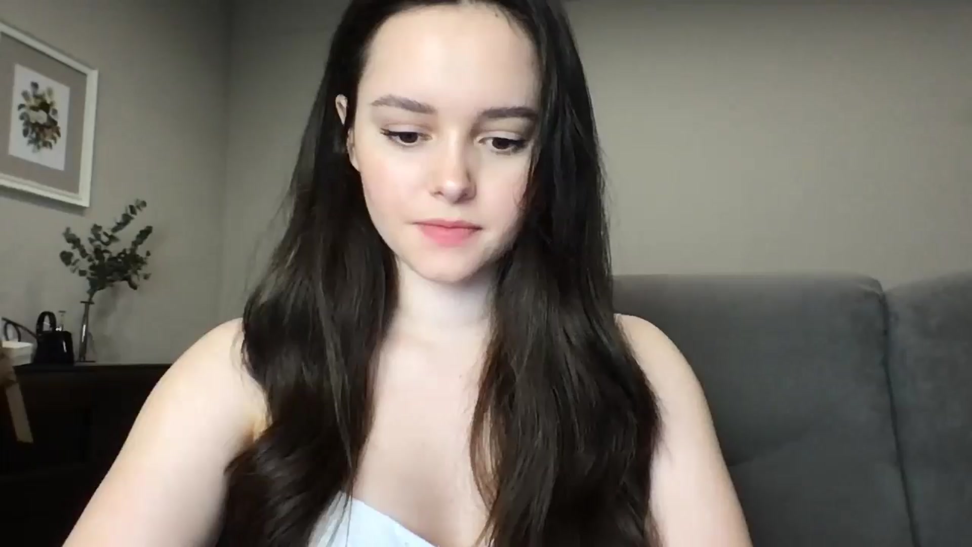 Gallery image thumbnail from TheGirl_'s myfreecams stream on, 05/31/2024, 22:27 image 1 of 20