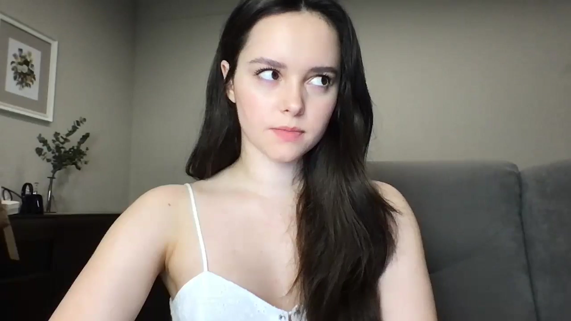 Gallery image thumbnail from TheGirl_'s myfreecams stream on, 05/31/2024, 22:27 image 20 of 20