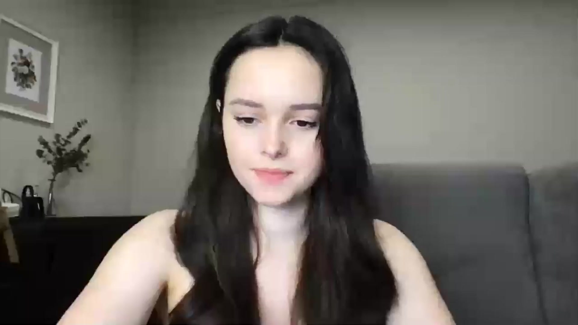Gallery image thumbnail from TheGirl_'s myfreecams stream on, 05/31/2024, 22:27 image 10 of 20