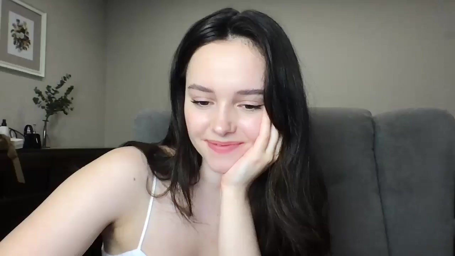 Gallery image thumbnail from TheGirl_'s myfreecams stream on, 06/01/2024, 24:02 image 9 of 20