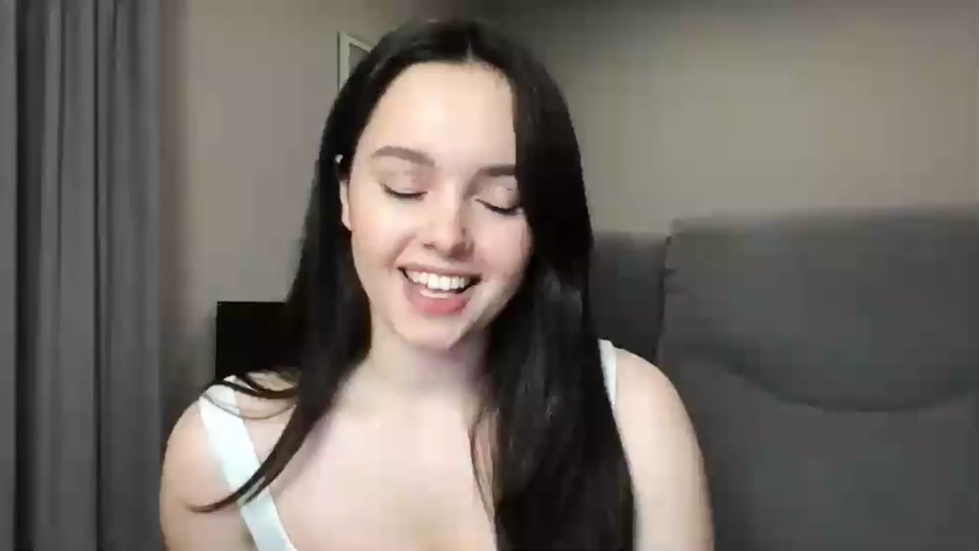 Gallery image thumbnail from TheGirl_'s myfreecams stream on, 06/07/2024, 20:51 image 6 of 20