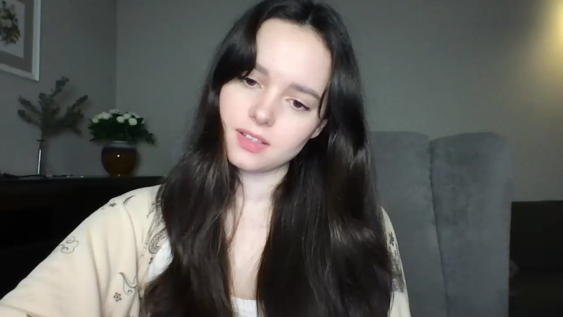 Gallery image thumbnail from TheGirl_'s myfreecams stream on, 06/16/2024, 03:13 image 12 of 20