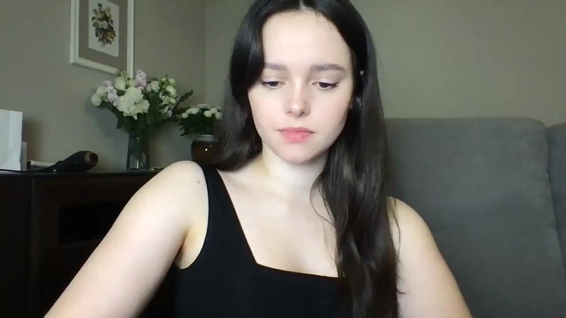 Gallery image thumbnail from TheGirl_'s myfreecams stream on, 06/17/2024, 24:37 image 9 of 20