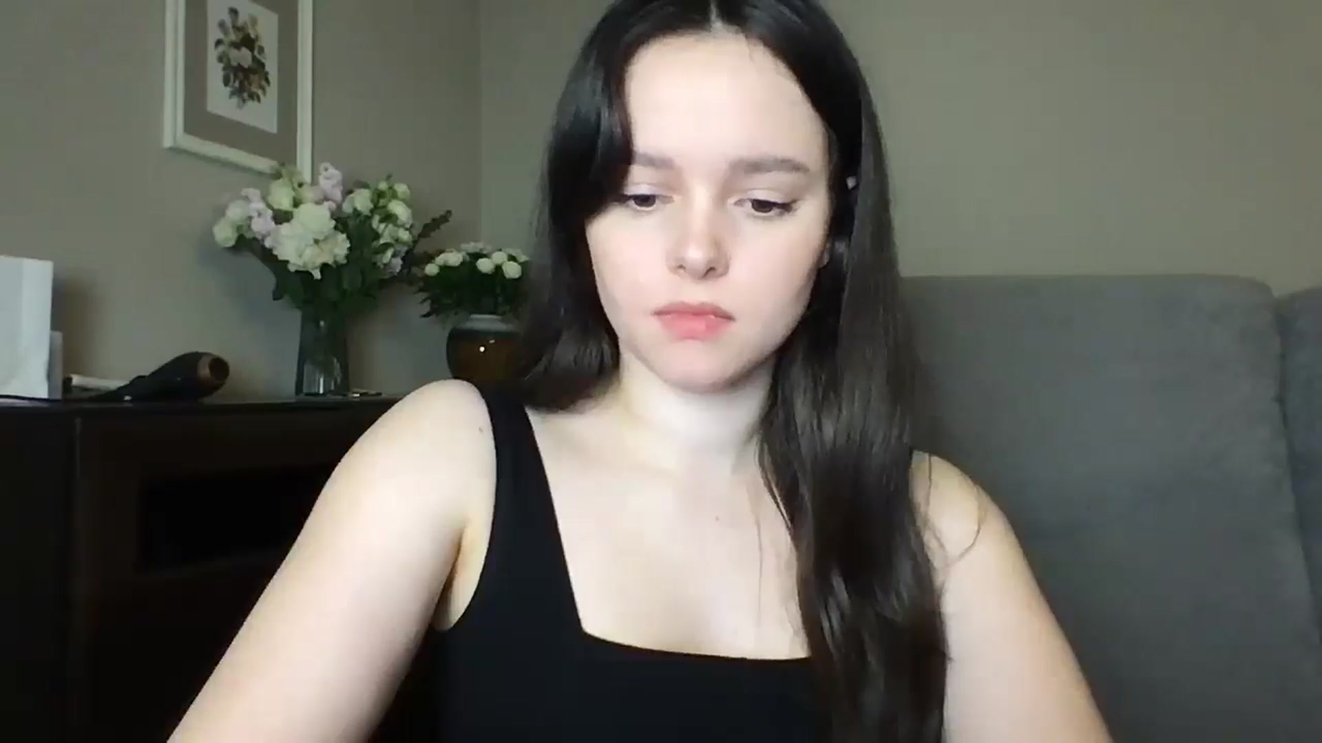 Gallery image thumbnail from TheGirl_'s myfreecams stream on, 06/17/2024, 24:37 image 8 of 20