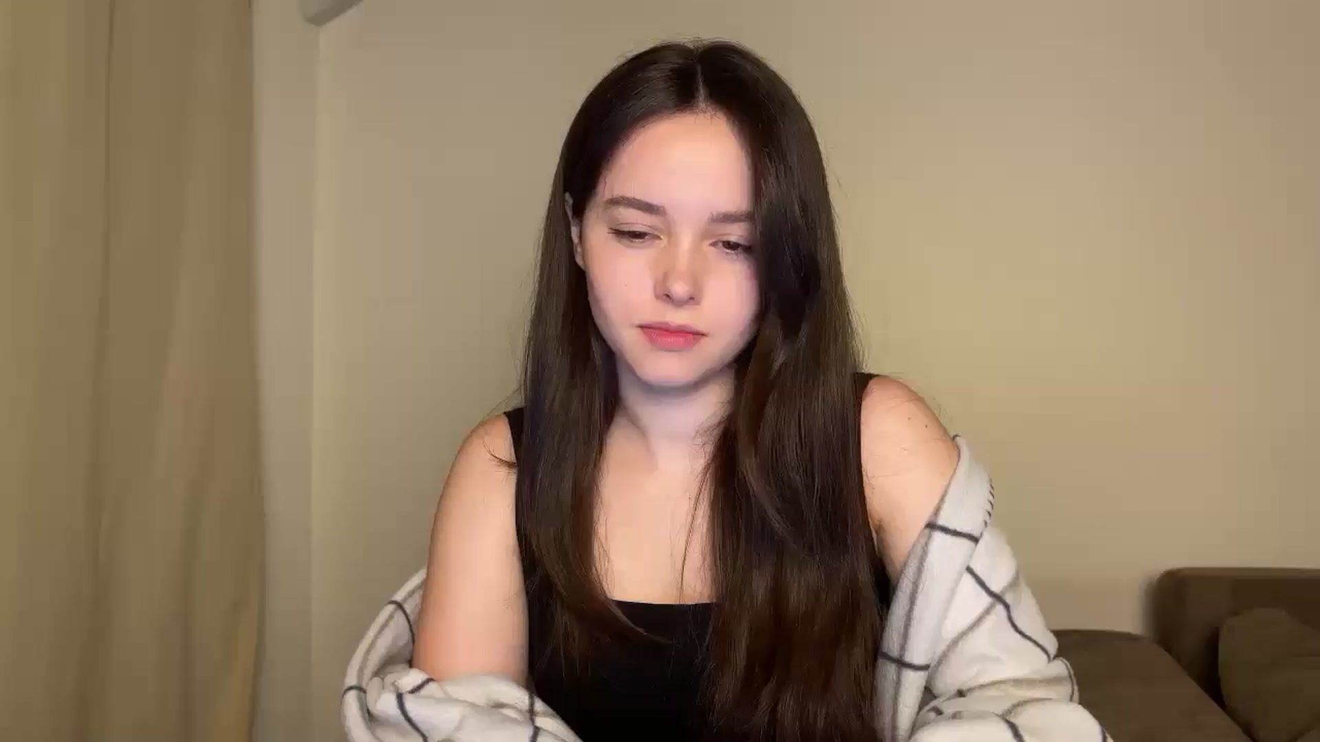 Gallery image thumbnail from TheGirl_'s myfreecams stream on, 07/03/2024, 17:14 image 11 of 20