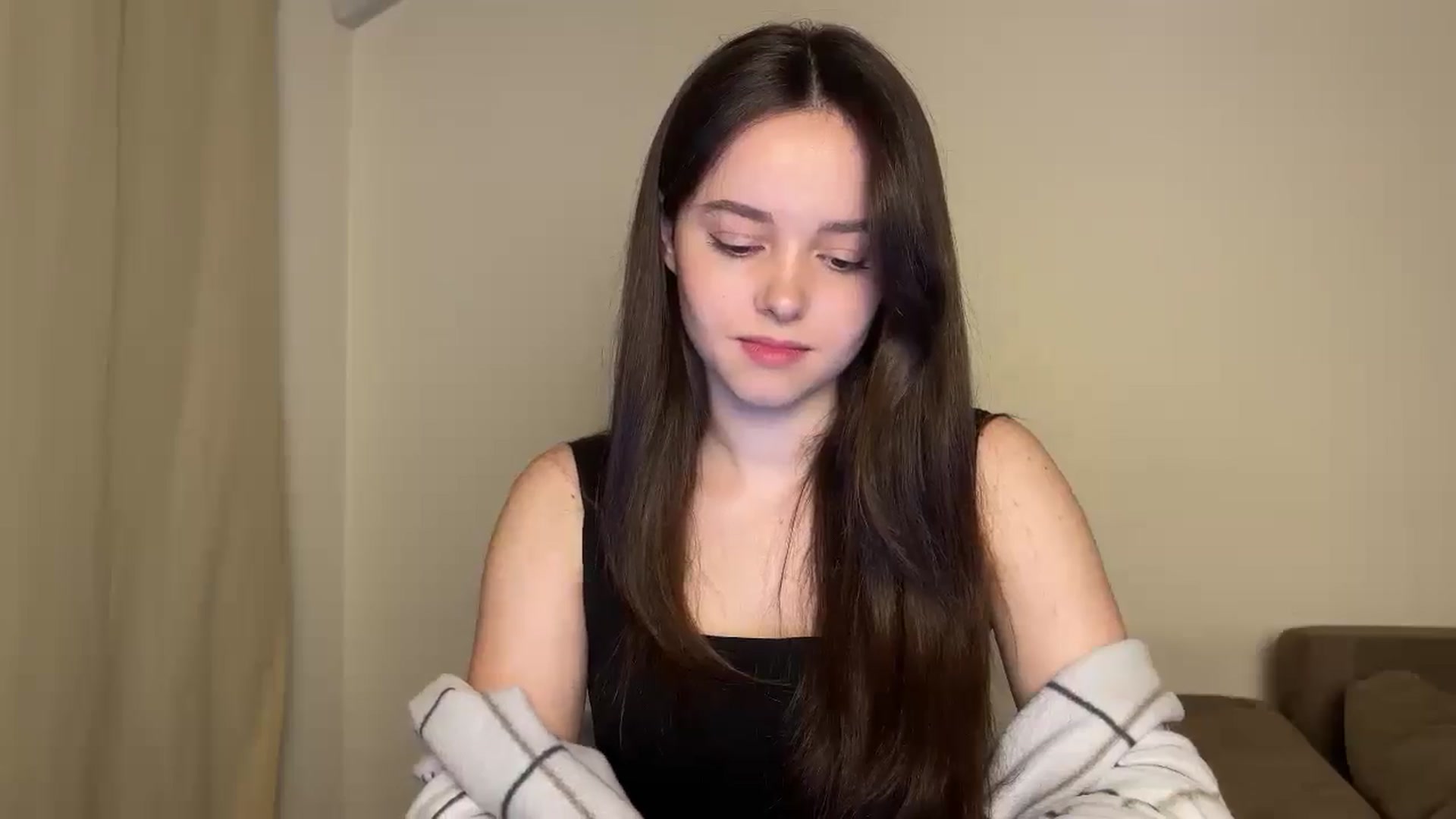 Gallery image thumbnail from TheGirl_'s myfreecams stream on, 07/03/2024, 17:14 image 14 of 20