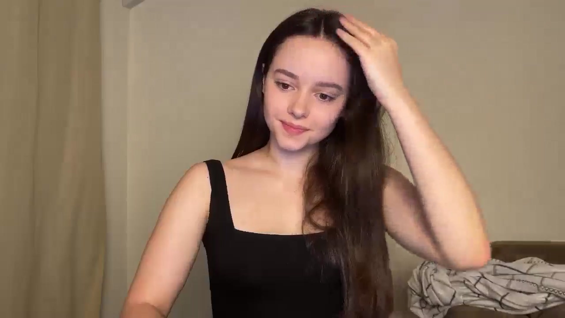 Gallery image thumbnail from TheGirl_'s myfreecams stream on, 07/03/2024, 17:34 image 7 of 20
