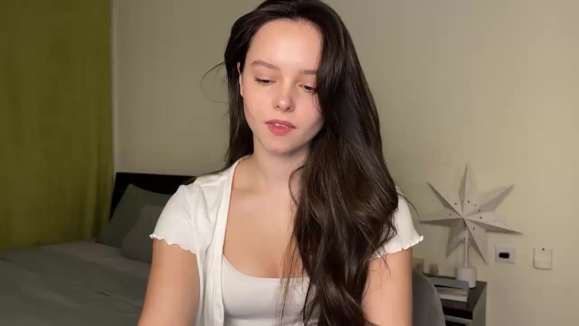 Gallery image thumbnail from TheGirl_'s myfreecams stream on, 12/05/2024, 23:35 image 9 of 20