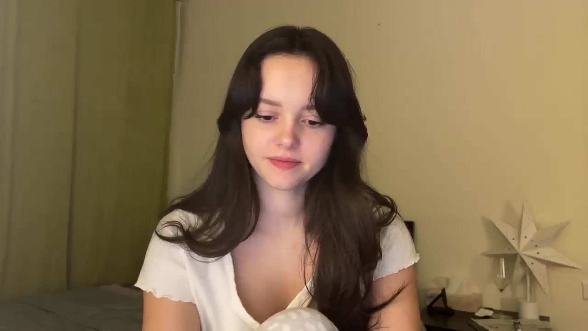 Gallery image thumbnail from TheGirl_'s myfreecams stream on, 12/09/2024, 04:12 image 18 of 20