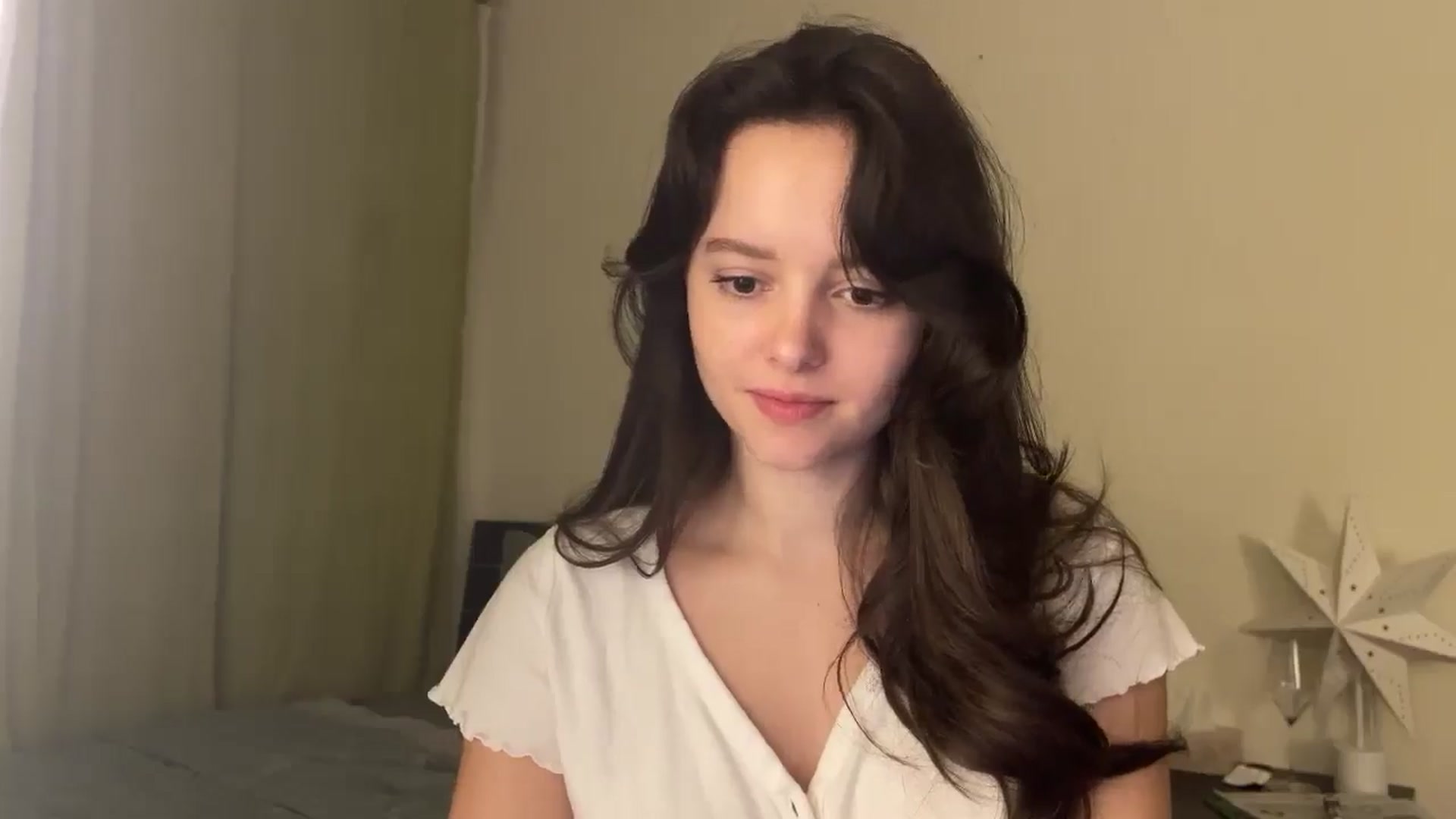 Gallery image thumbnail from TheGirl_'s myfreecams stream on, 12/09/2024, 05:04 image 19 of 20
