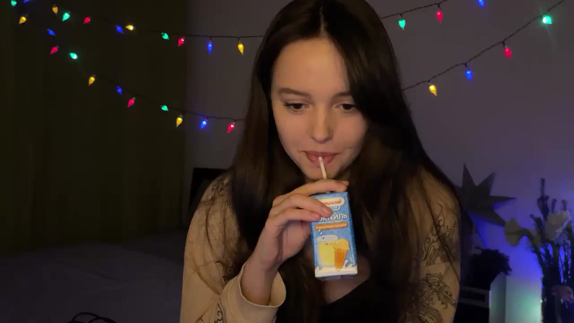 Gallery image thumbnail from TheGirl_'s myfreecams stream on, 12/29/2024, 03:28 image 14 of 20