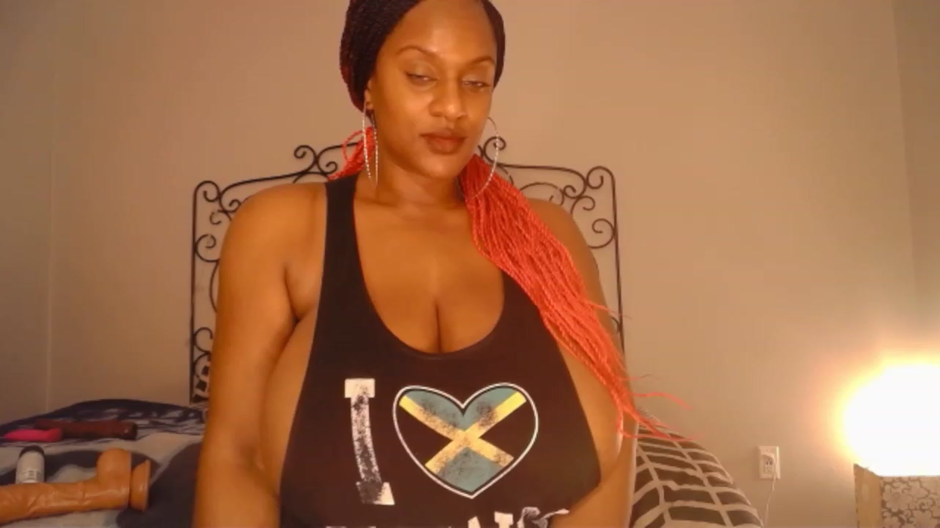 Gallery image thumbnail from TheIconicGirl's myfreecams stream on, 12/06/2022, 14:53 image 19 of 20