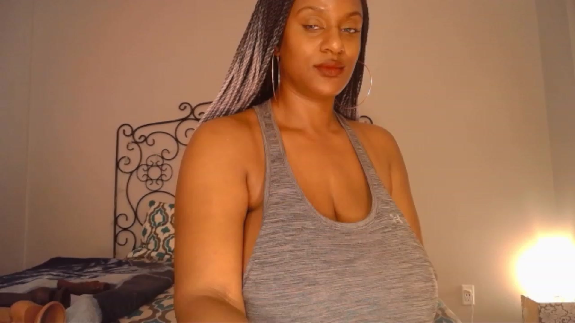 Gallery image thumbnail from TheIconicGirl's myfreecams stream on, 03/26/2023, 16:20 image 19 of 20