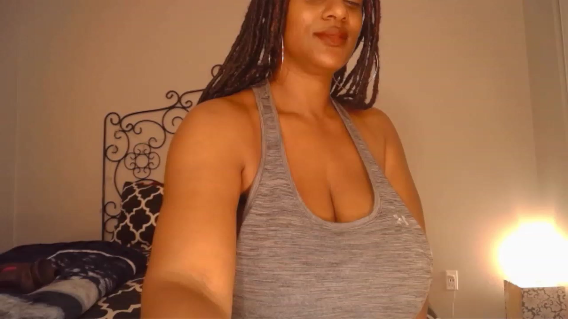 Gallery image thumbnail from TheIconicGirl's myfreecams stream on, 04/20/2023, 24:57 image 20 of 20