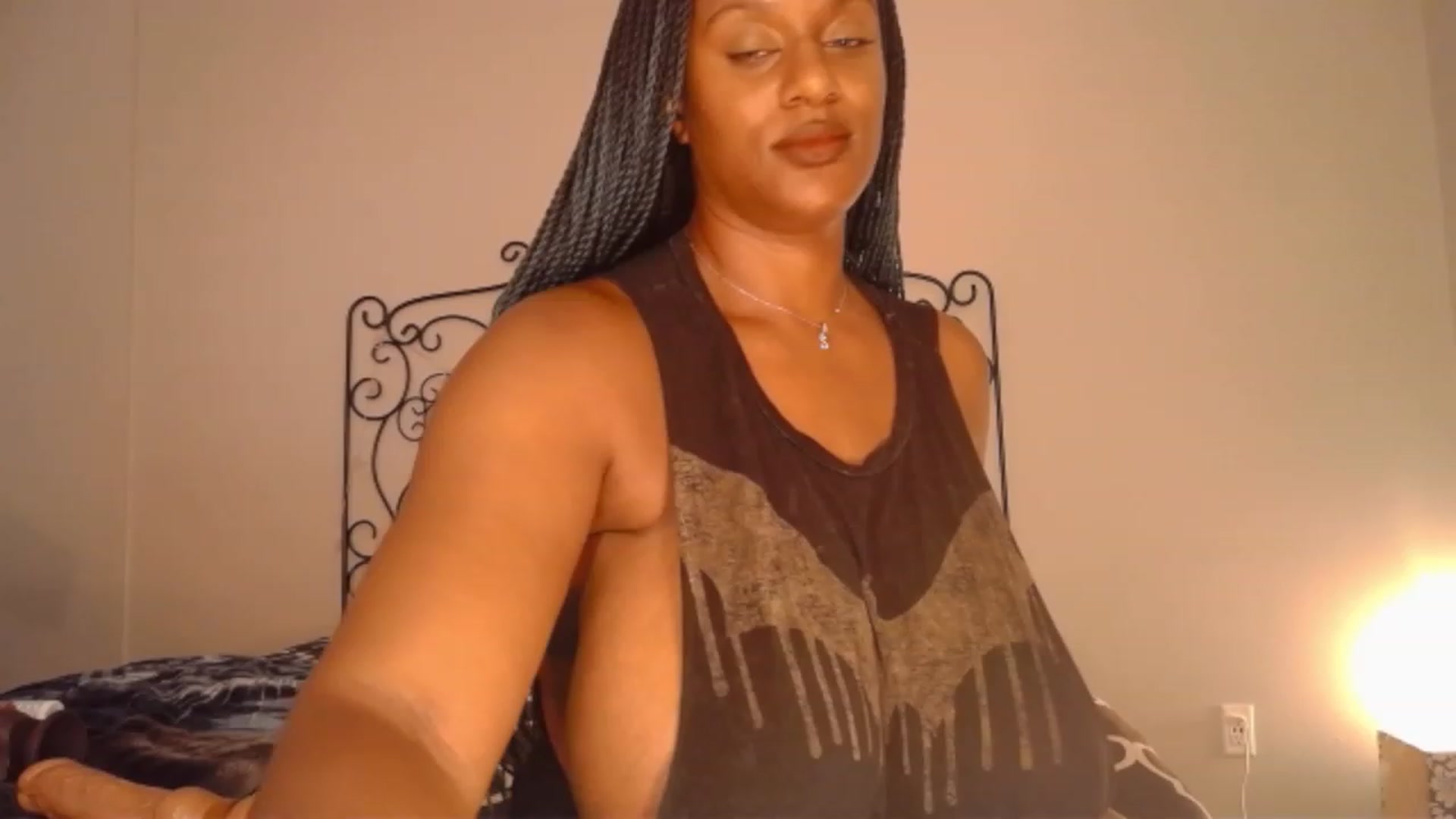 Gallery image thumbnail from TheIconicGirl's myfreecams stream on, 06/29/2023, 20:22 image 9 of 20