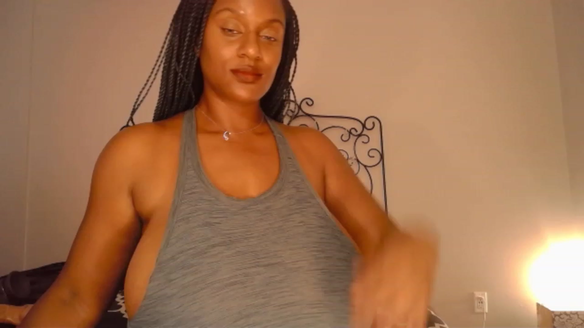 Gallery image thumbnail from TheIconicGirl's myfreecams stream on, 07/11/2023, 16:09 image 9 of 20