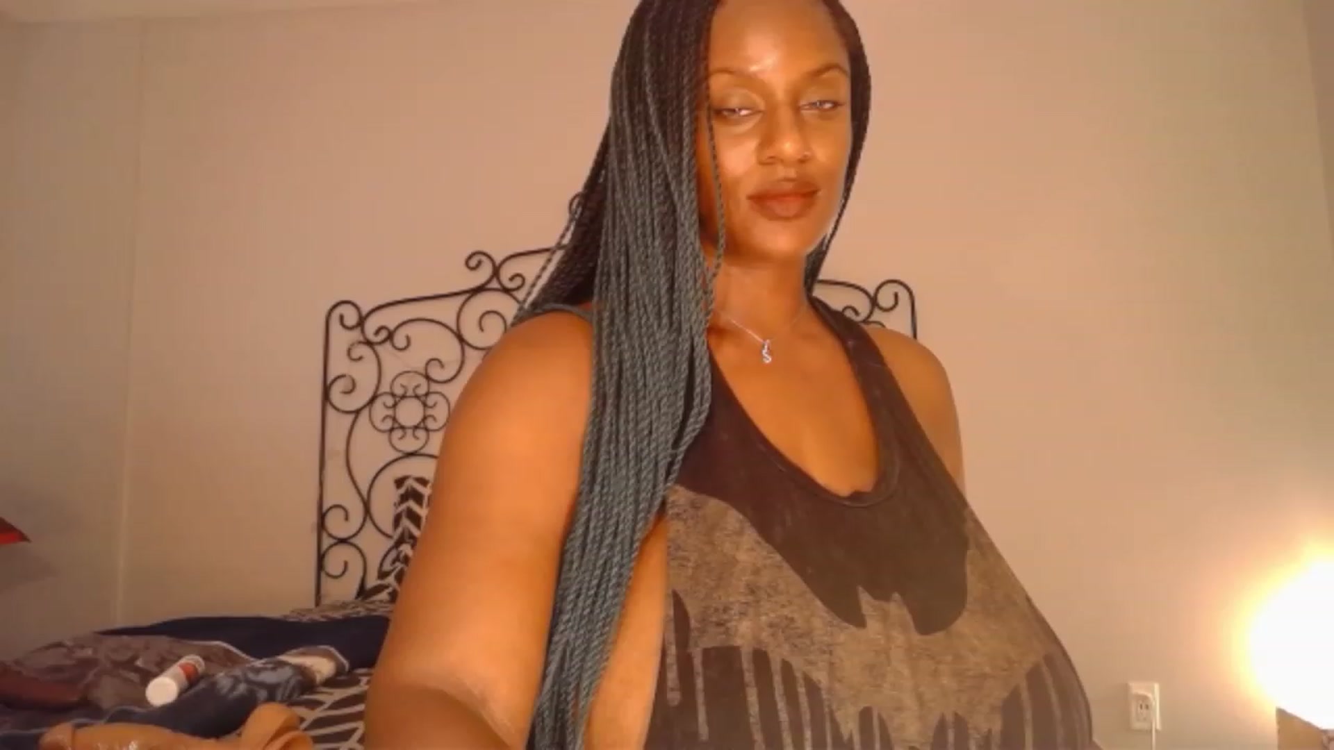 Gallery image thumbnail from TheIconicGirl's myfreecams stream on, 07/15/2023, 18:02 image 13 of 20