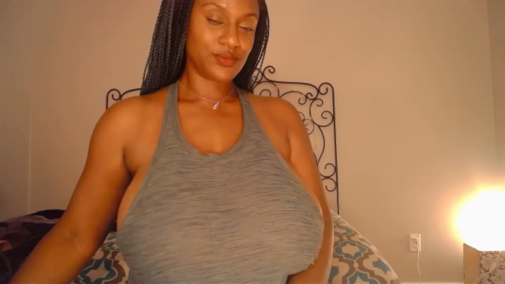 Gallery image thumbnail from TheIconicGirl's myfreecams stream on, 07/19/2023, 23:43 image 8 of 20