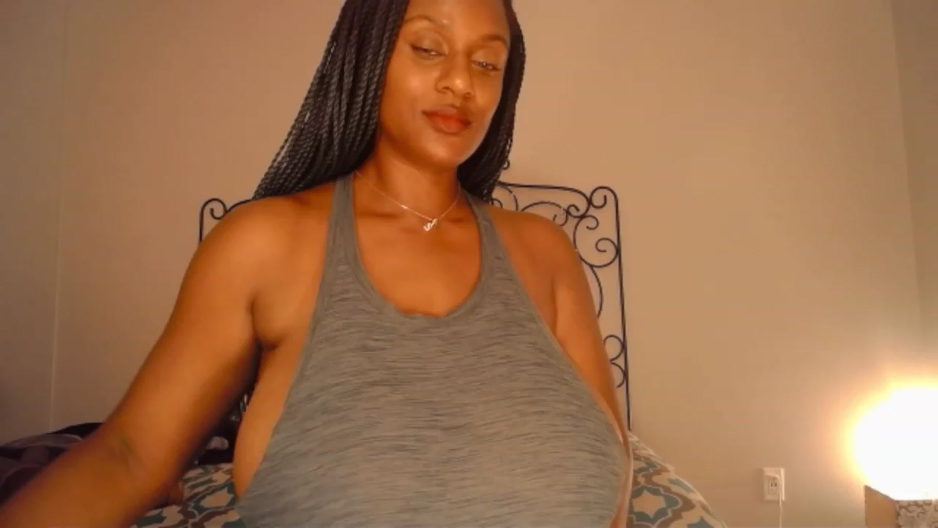 Gallery image thumbnail from TheIconicGirl's myfreecams stream on, 07/20/2023, 24:08 image 8 of 20