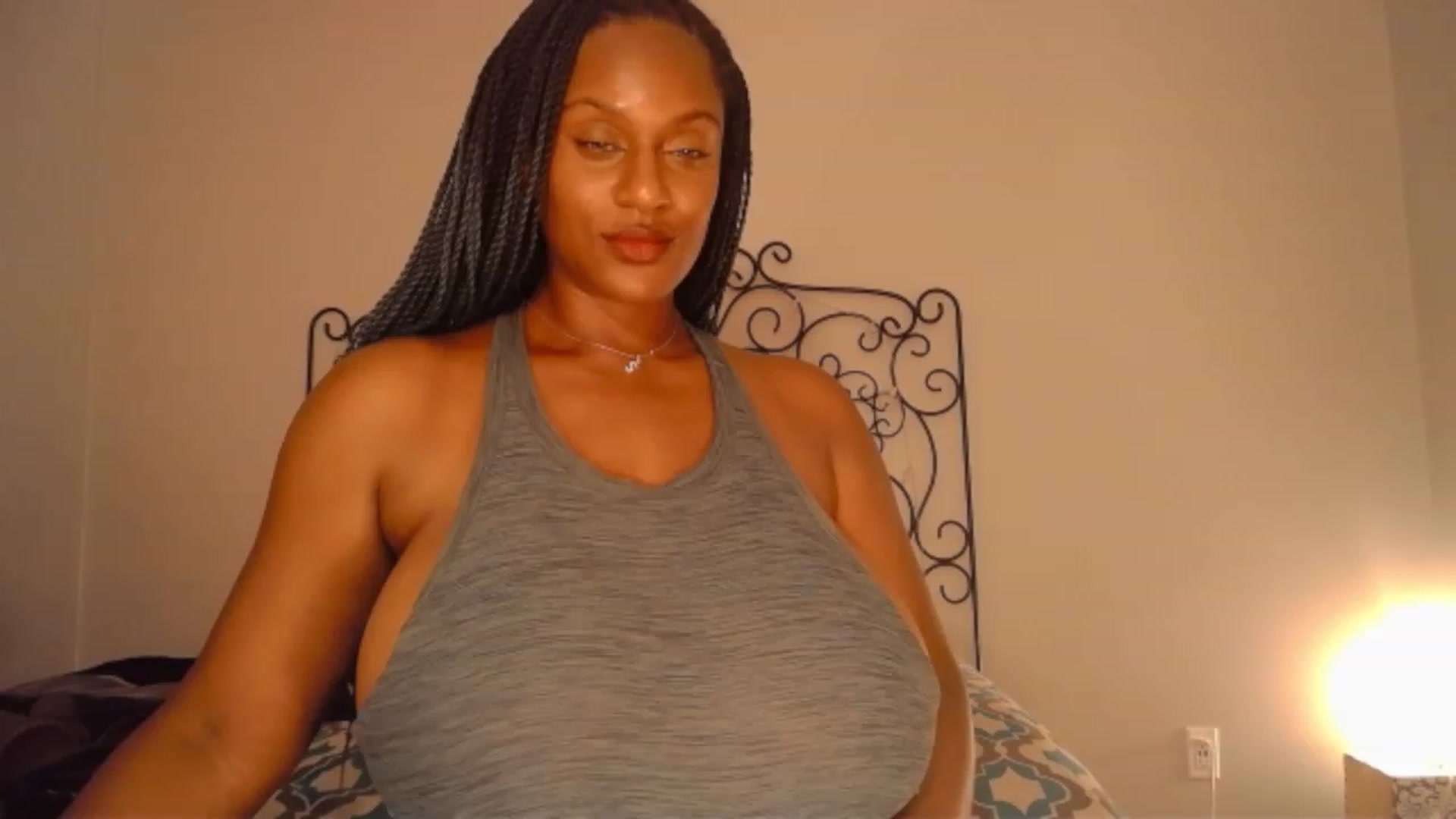 Gallery image thumbnail from TheIconicGirl's myfreecams stream on, 07/20/2023, 24:08 image 13 of 20