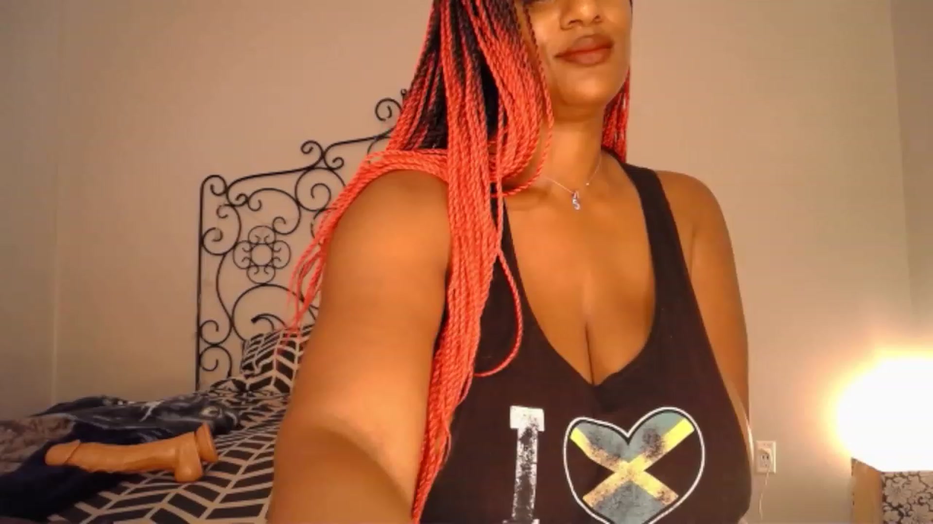 Gallery image thumbnail from TheIconicGirl's myfreecams stream on, 08/15/2023, 17:30 image 17 of 20