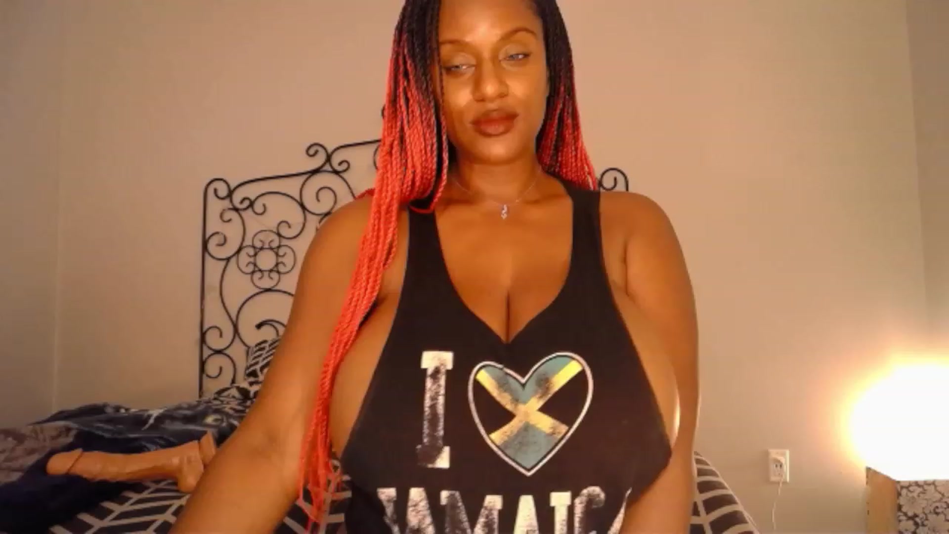 Gallery image thumbnail from TheIconicGirl's myfreecams stream on, 08/15/2023, 17:30 image 11 of 20