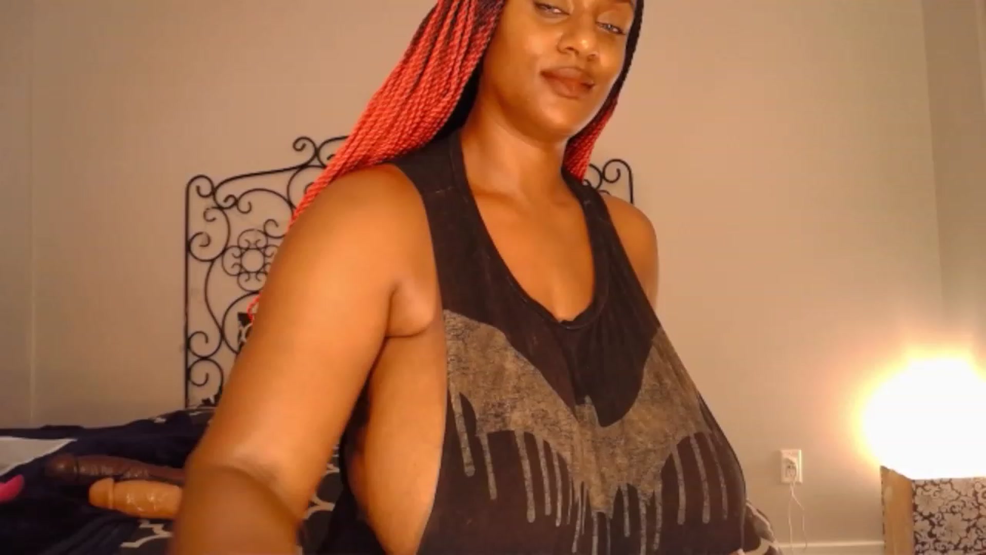 Gallery image thumbnail from TheIconicGirl's myfreecams stream on, 08/26/2023, 18:46 image 10 of 20