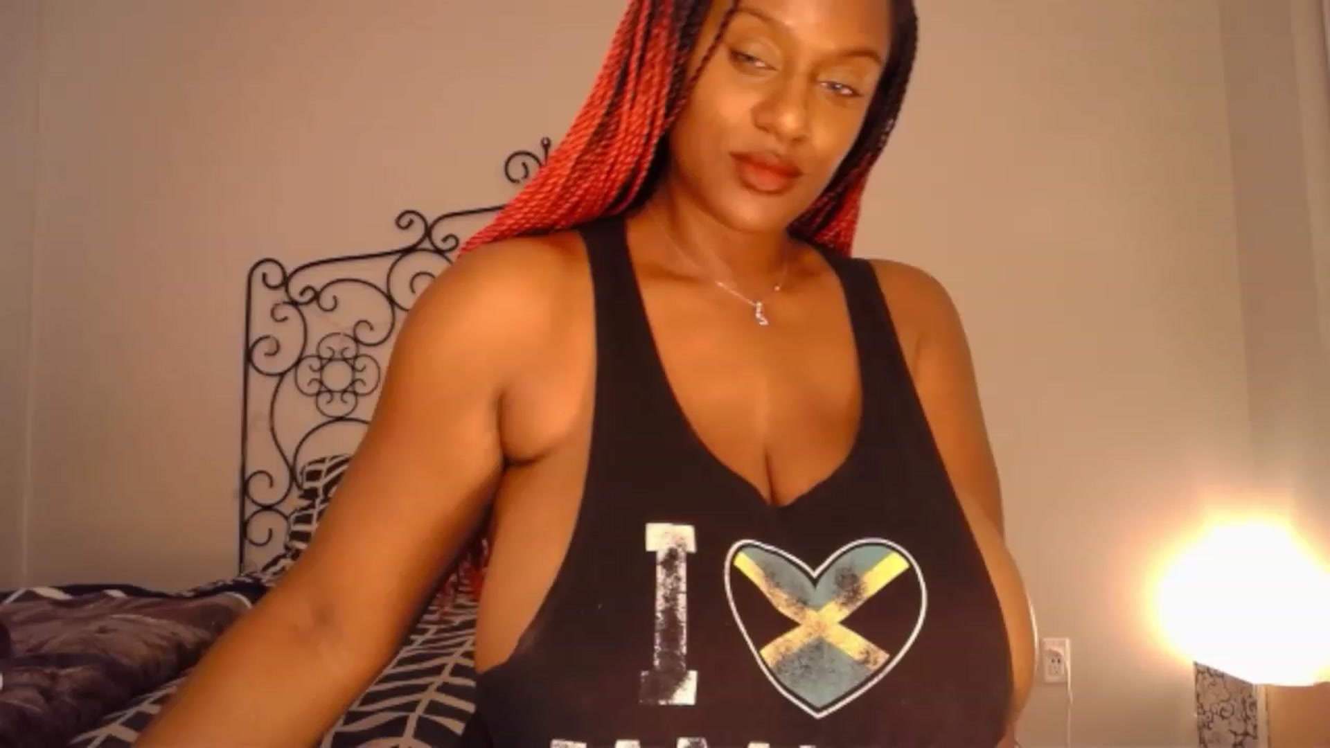 Gallery image thumbnail from TheIconicGirl's myfreecams stream on, 09/23/2023, 16:35 image 7 of 20